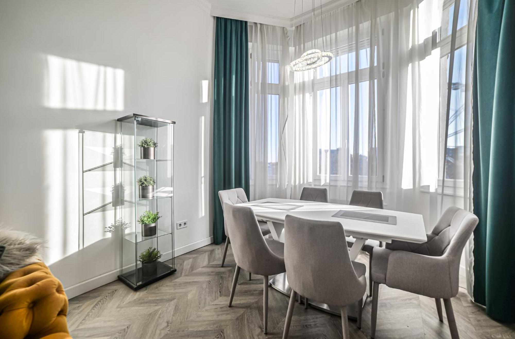 Ferienwohnung Luxury Downtown Dreams Budapest Exterior foto